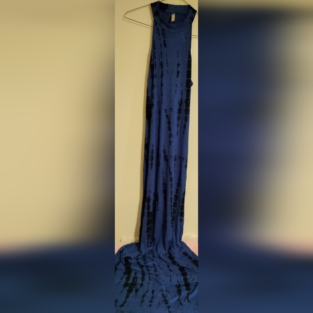Pre-Owned Pinklicious Stretchy Navy Blue Tie Dye Long Dress With No Sleeves (M)